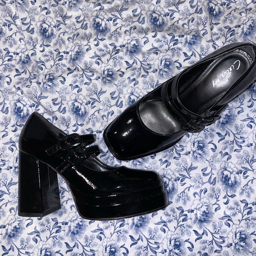 NWOT Circus NY Pepper Platform Mary Jane